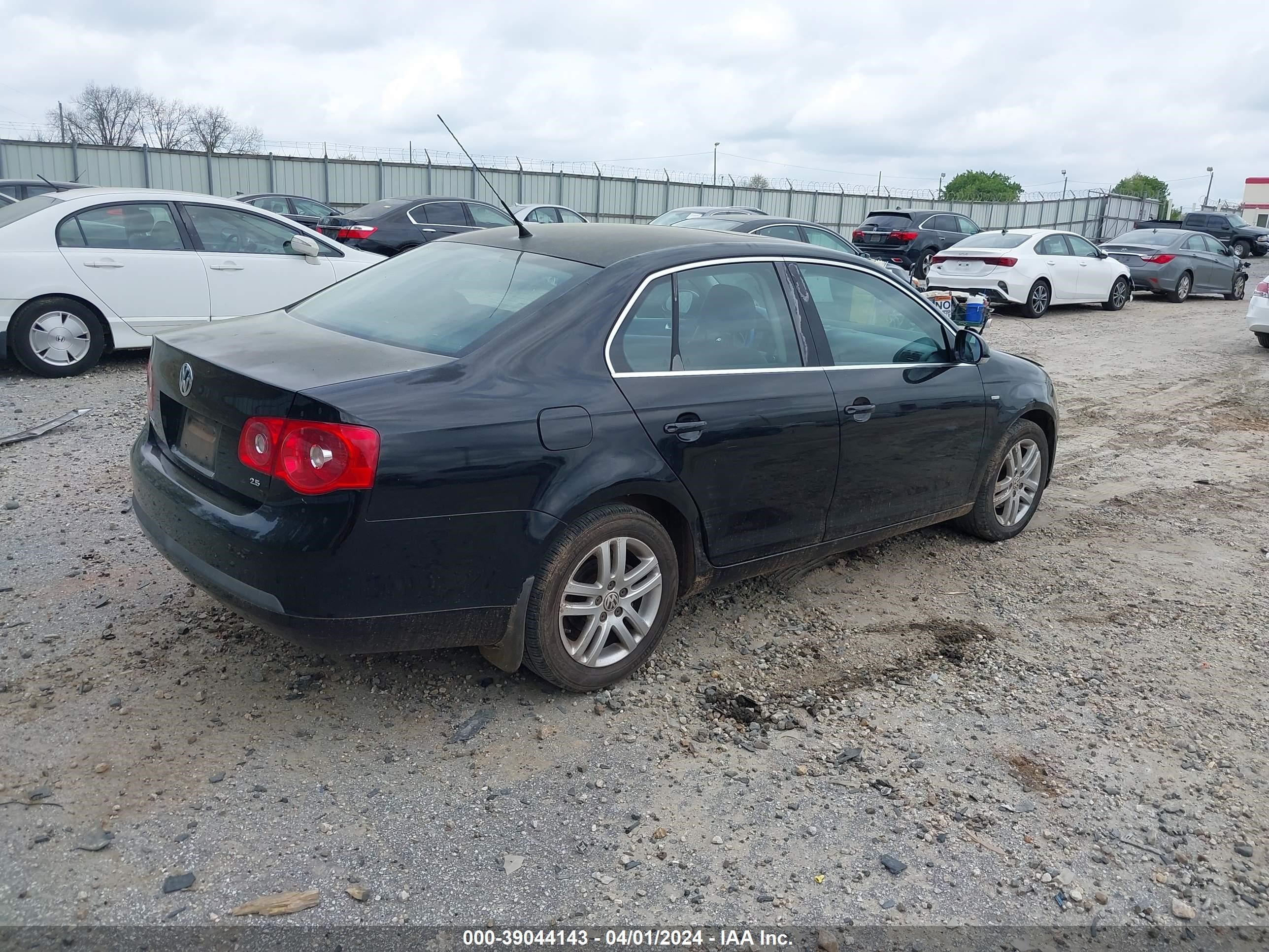 Photo 3 VIN: 3VWEF81K07M144638 - VOLKSWAGEN JETTA 