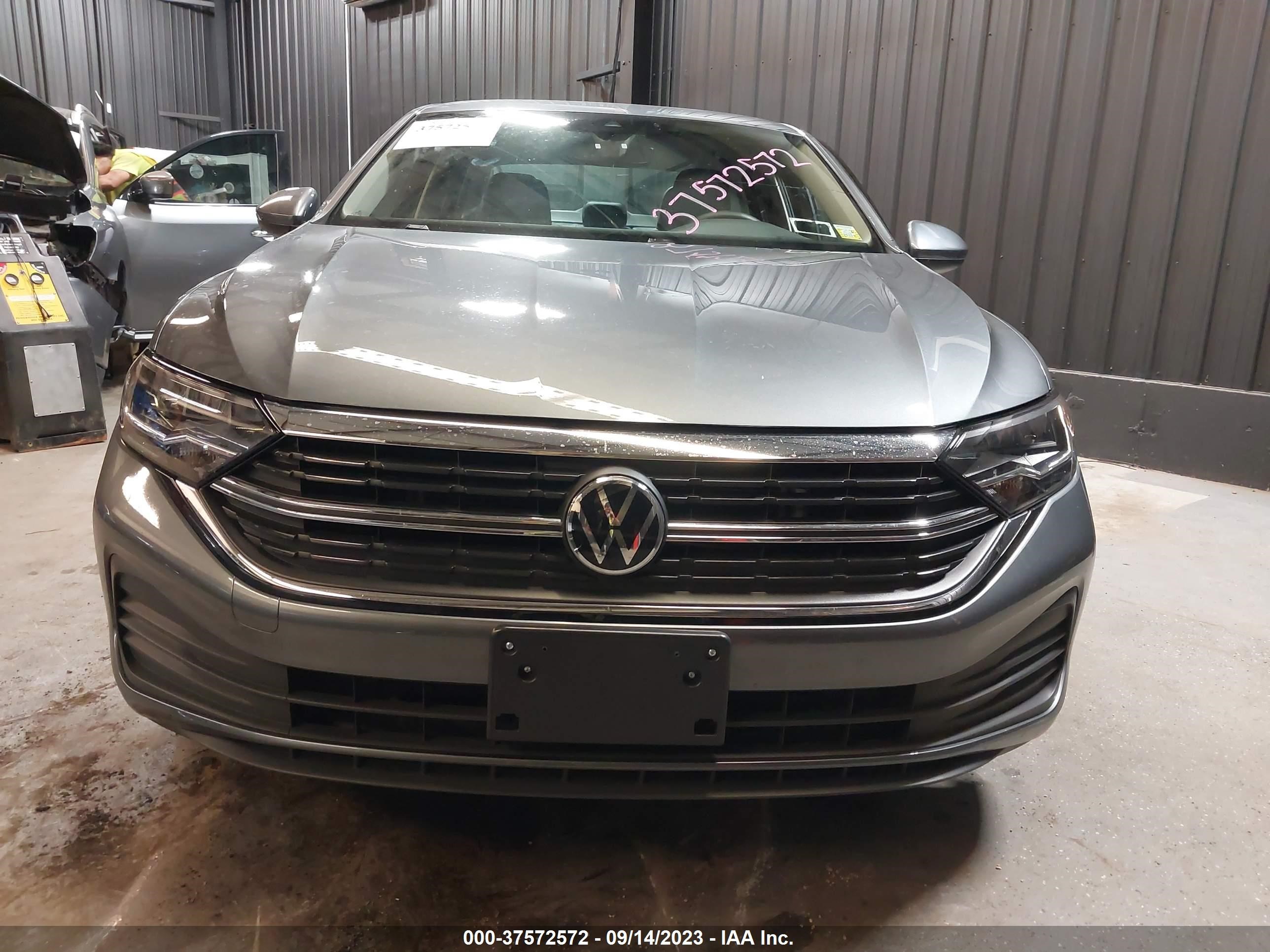 Photo 11 VIN: 3VWEM7BU2NM030587 - VOLKSWAGEN JETTA 