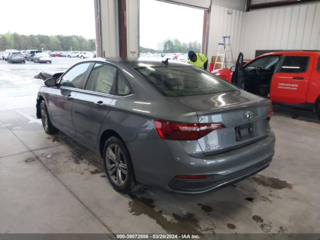 Photo 2 VIN: 3VWEM7BU5PM015892 - VOLKSWAGEN JETTA 