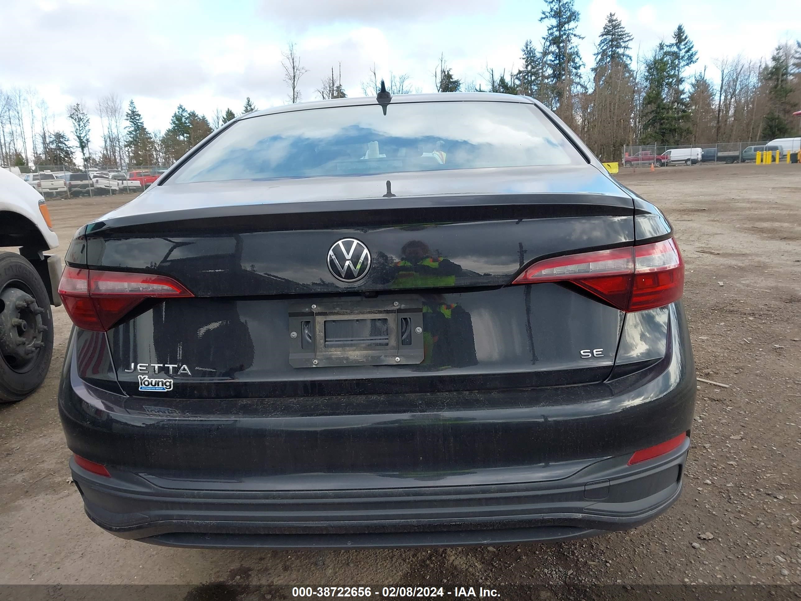 Photo 15 VIN: 3VWEM7BU9NM008960 - VOLKSWAGEN JETTA 