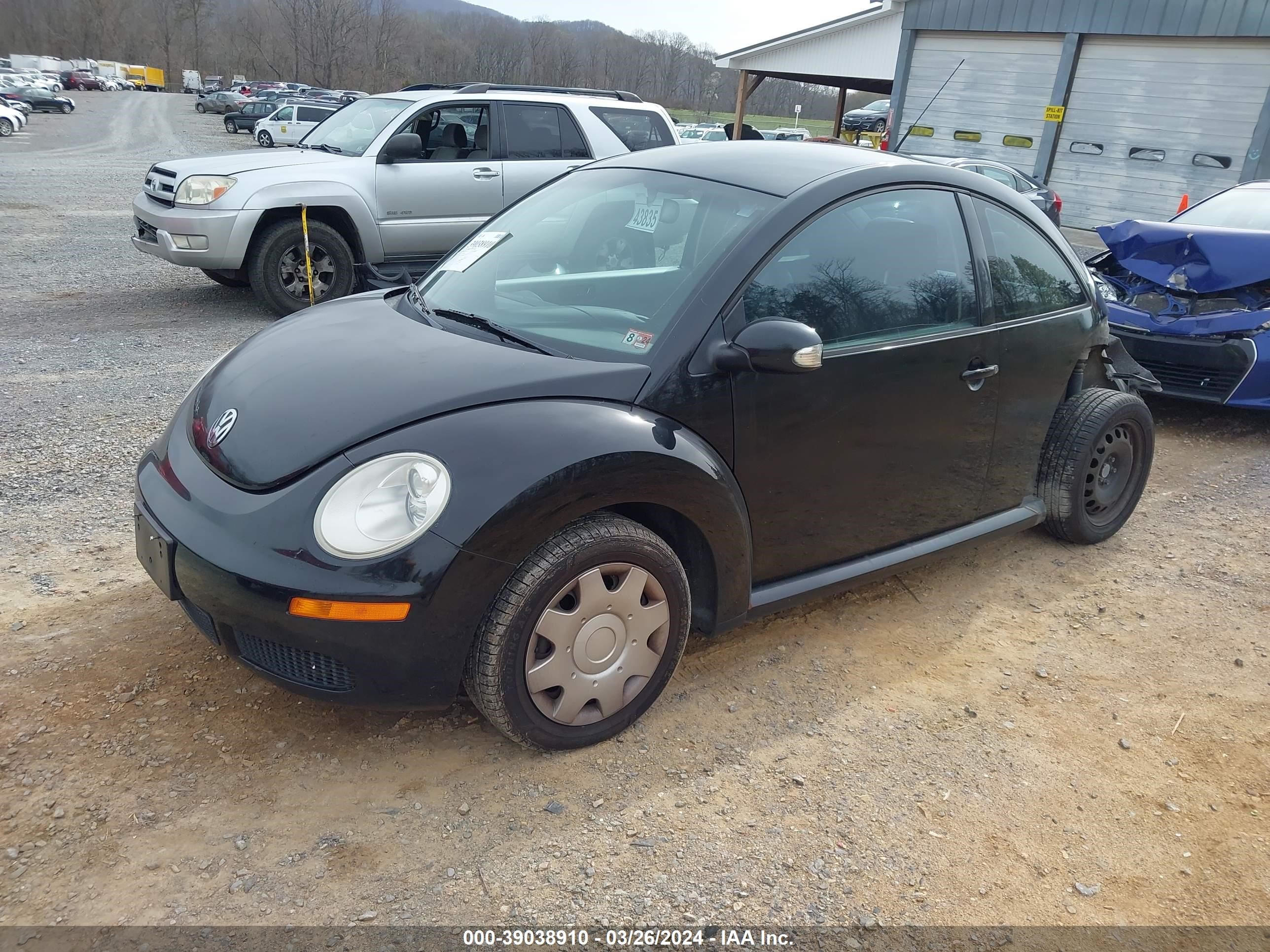 Photo 1 VIN: 3VWEW31C87M508879 - VOLKSWAGEN BEETLE 