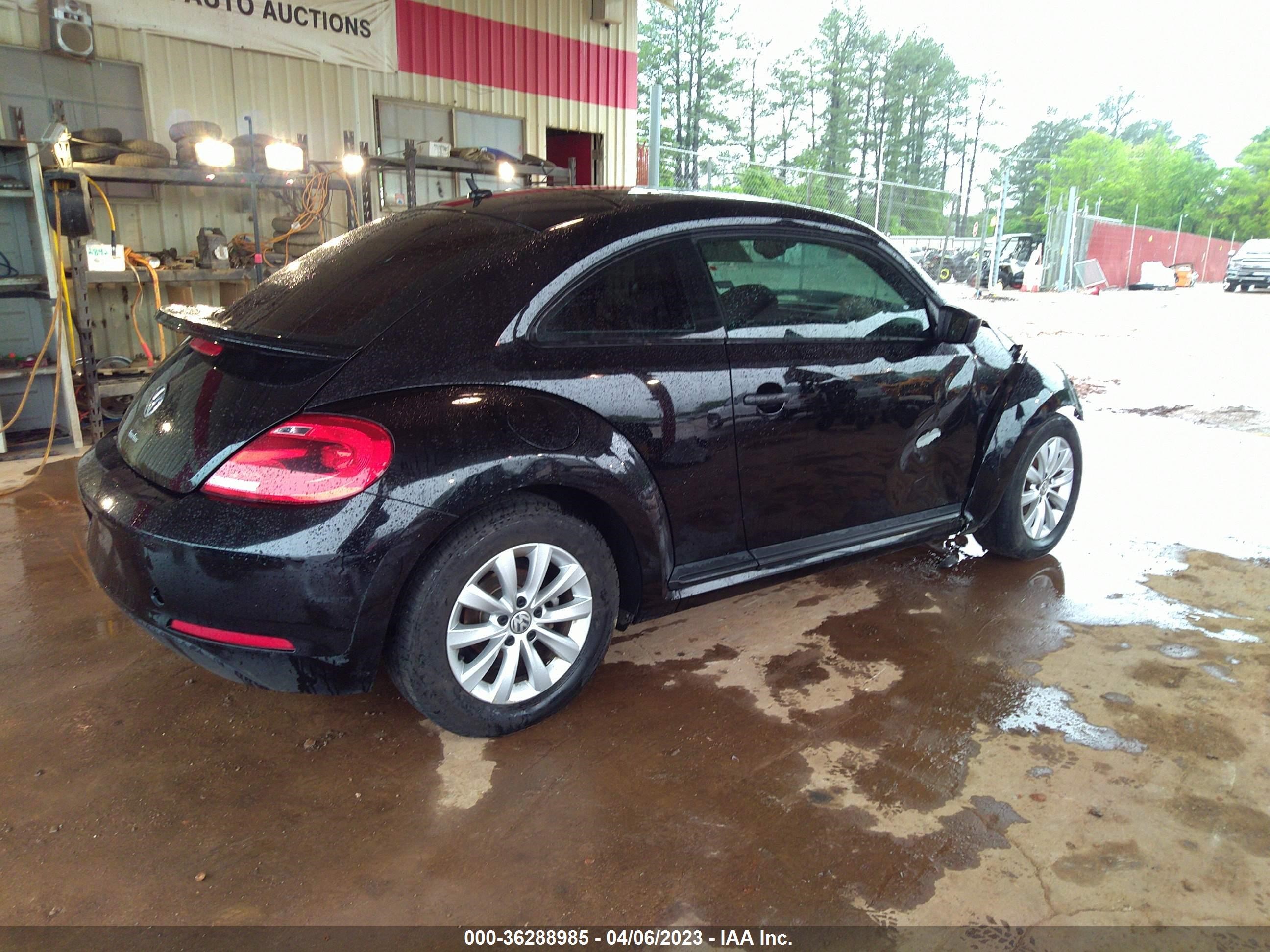 Photo 3 VIN: 3VWF07AT5GM601274 - VOLKSWAGEN BEETLE 