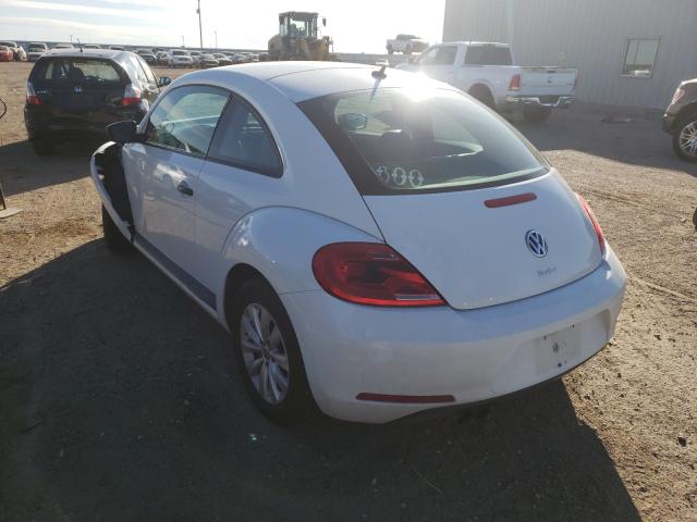 Photo 2 VIN: 3VWF17AT0GM607335 - VOLKSWAGEN BEETLE 1.8 