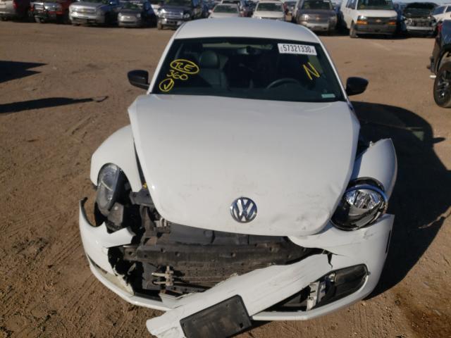 Photo 8 VIN: 3VWF17AT0GM607335 - VOLKSWAGEN BEETLE 1.8 