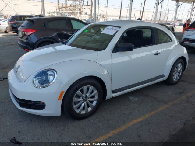 Photo 1 VIN: 3VWF17AT0GM629433 - VOLKSWAGEN BEETLE 