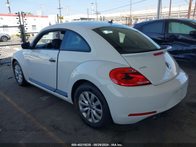 Photo 2 VIN: 3VWF17AT0GM629433 - VOLKSWAGEN BEETLE 