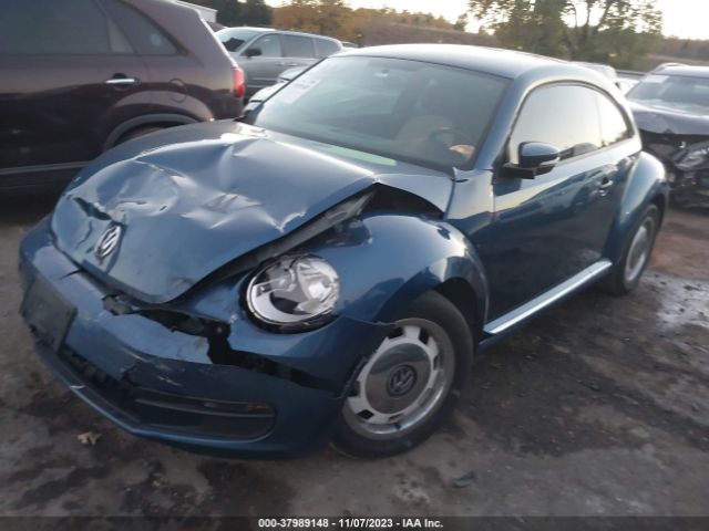 Photo 1 VIN: 3VWF17AT0GM637645 - VOLKSWAGEN BEETLE 