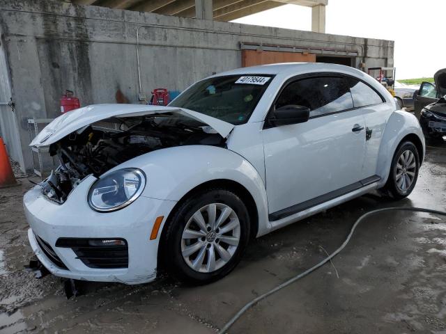 Photo 0 VIN: 3VWF17AT0HM617588 - VOLKSWAGEN BEETLE 