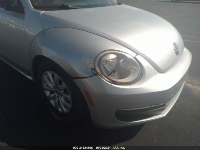 Photo 5 VIN: 3VWF17AT1EM641765 - VOLKSWAGEN BEETLE COUPE 