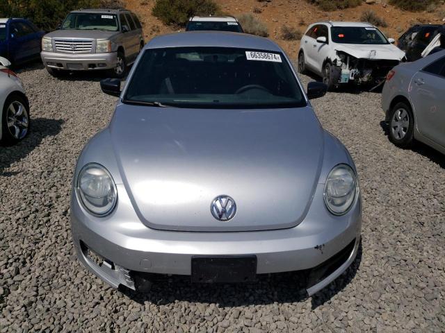 Photo 4 VIN: 3VWF17AT1EM645914 - VOLKSWAGEN BEETLE 