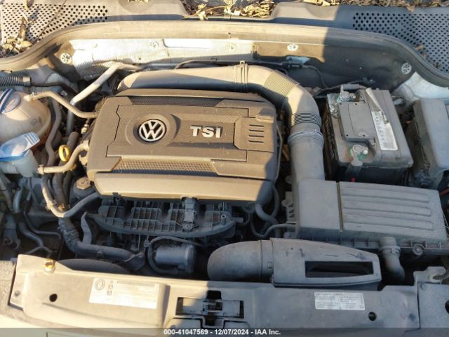 Photo 9 VIN: 3VWF17AT1FM619993 - VOLKSWAGEN BEETLE 