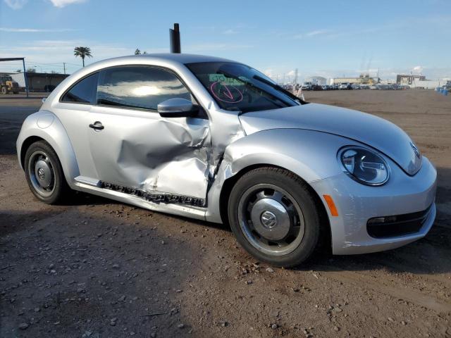 Photo 3 VIN: 3VWF17AT1FM647034 - VOLKSWAGEN BEETLE 1.8 