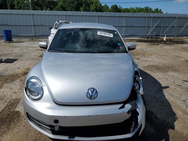 Photo 4 VIN: 3VWF17AT1FM647471 - VOLKSWAGEN BEETLE 