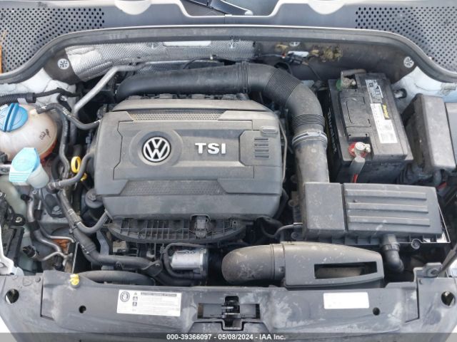 Photo 9 VIN: 3VWF17AT1FM654906 - VOLKSWAGEN BEETLE 