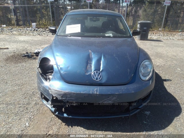 Photo 5 VIN: 3VWF17AT1GM615346 - VOLKSWAGEN BEETLE COUPE 