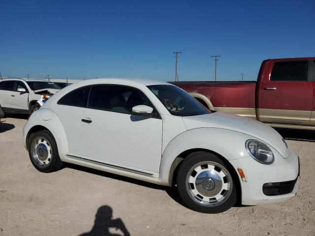 Photo 3 VIN: 3VWF17AT1GM633250 - VOLKSWAGEN BEETLE 1.8 