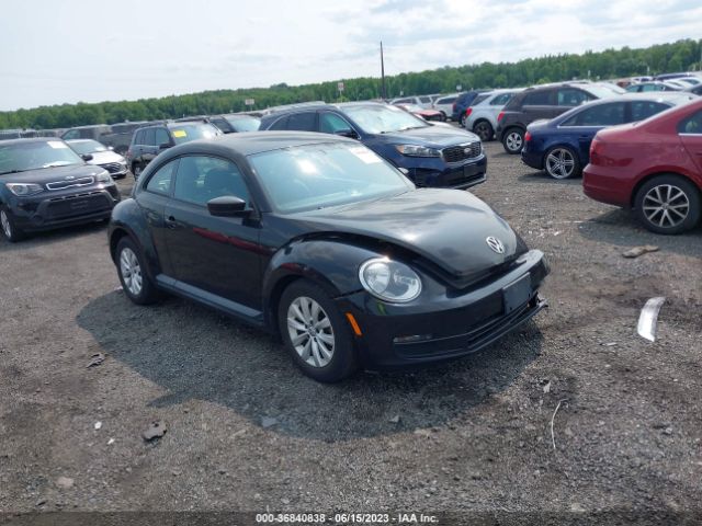 Photo 0 VIN: 3VWF17AT2FM628962 - VOLKSWAGEN BEETLE 