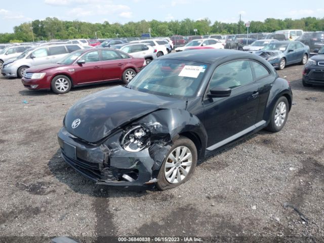 Photo 1 VIN: 3VWF17AT2FM628962 - VOLKSWAGEN BEETLE 