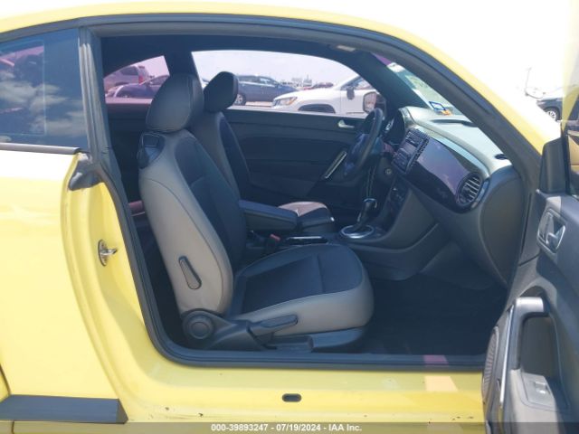 Photo 4 VIN: 3VWF17AT2FM647642 - VOLKSWAGEN BEETLE 