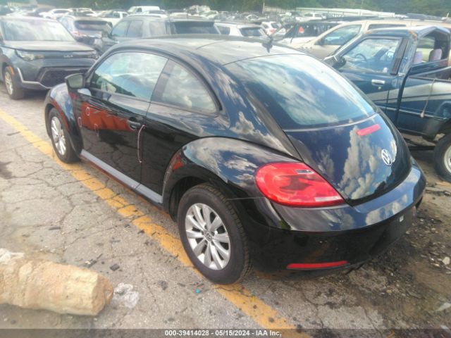 Photo 2 VIN: 3VWF17AT2FM655448 - VOLKSWAGEN BEETLE 