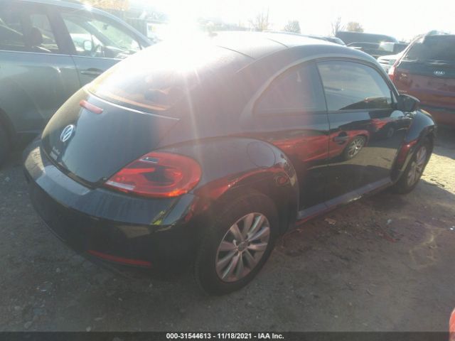 Photo 3 VIN: 3VWF17AT2GM605179 - VOLKSWAGEN BEETLE COUPE 