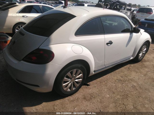 Photo 3 VIN: 3VWF17AT2HM609783 - VOLKSWAGEN BEETLE 