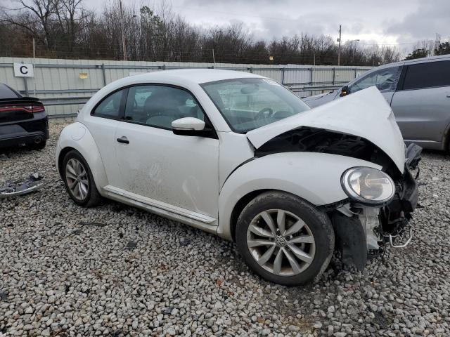 Photo 3 VIN: 3VWF17AT2HM626941 - VOLKSWAGEN BEETLE 