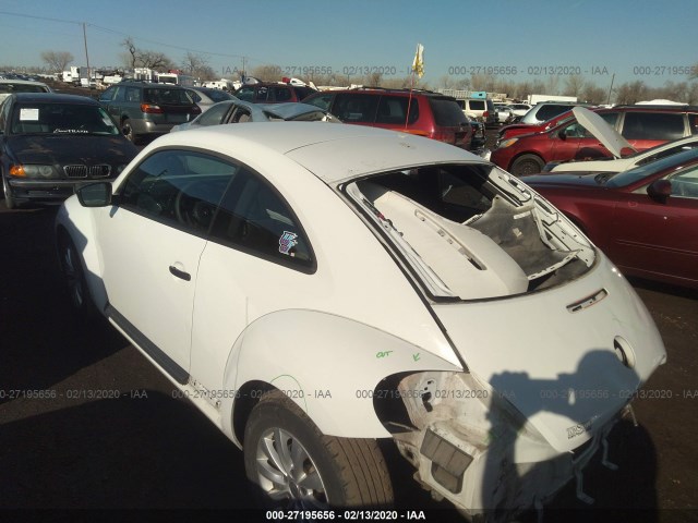 Photo 2 VIN: 3VWF17AT3FM631949 - VOLKSWAGEN BEETLE COUPE 