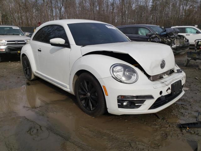 Photo 3 VIN: 3VWF17AT3HM624793 - VOLKSWAGEN BEETLE 1.8 