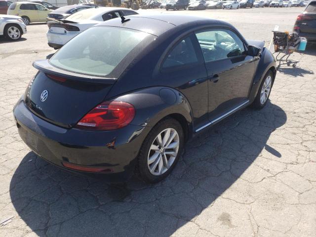 Photo 2 VIN: 3VWF17AT3HM630898 - VOLKSWAGEN BEETLE 1.8 