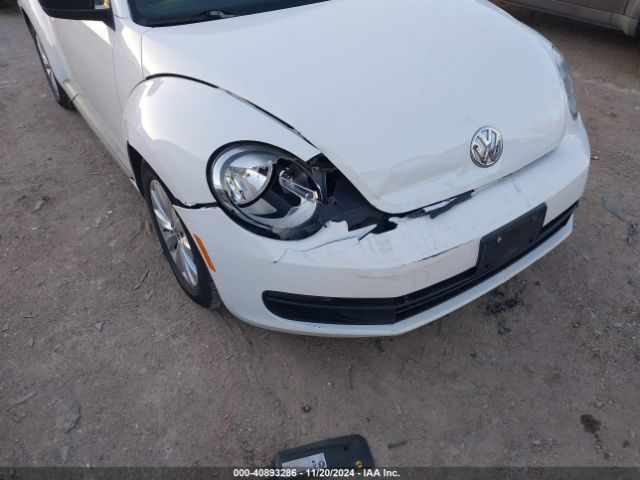 Photo 5 VIN: 3VWF17AT4FM643835 - VOLKSWAGEN BEETLE 