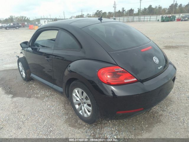 Photo 2 VIN: 3VWF17AT4GM610691 - VOLKSWAGEN BEETLE COUPE 