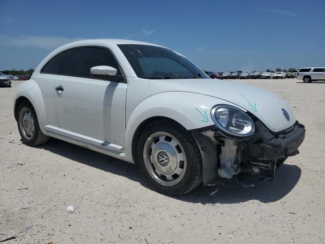 Photo 3 VIN: 3VWF17AT4GM637244 - VOLKSWAGEN BEETLE 