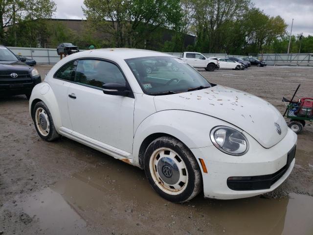 Photo 3 VIN: 3VWF17AT5FM605420 - VOLKSWAGEN BEETLE 