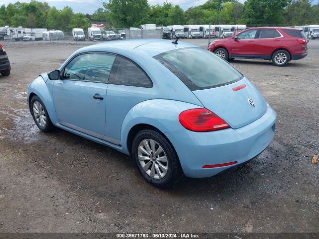 Photo 2 VIN: 3VWF17AT5FM638692 - VOLKSWAGEN BEETLE 