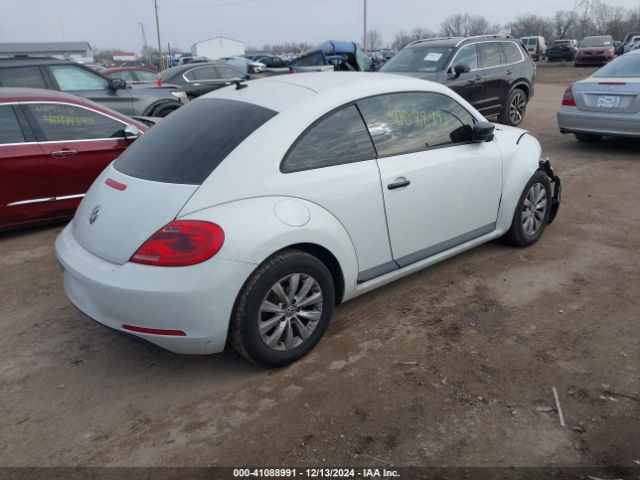 Photo 3 VIN: 3VWF17AT5FM642497 - VOLKSWAGEN BEETLE 