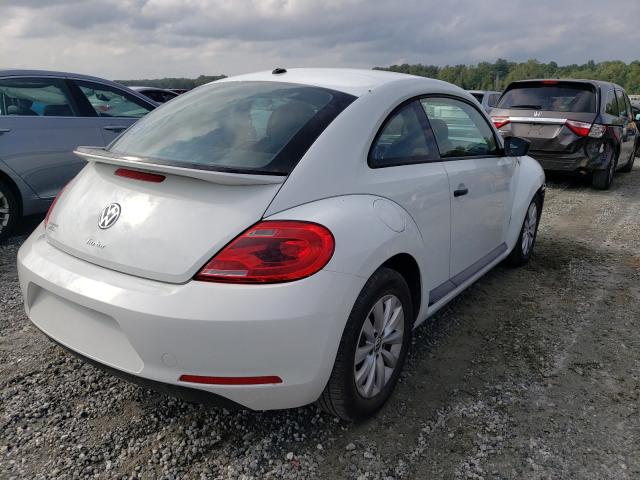 Photo 3 VIN: 3VWF17AT5GM635972 - VOLKSWAGEN BEETLE 