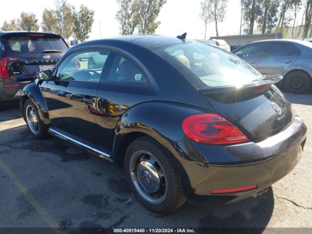 Photo 2 VIN: 3VWF17AT6FM656800 - VOLKSWAGEN BEETLE 