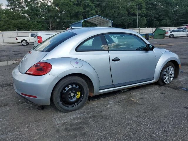 Photo 2 VIN: 3VWF17AT6GM607209 - VOLKSWAGEN BEETLE 1.8 