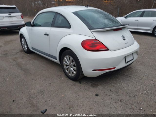 Photo 2 VIN: 3VWF17AT6HM628661 - VOLKSWAGEN BEETLE 