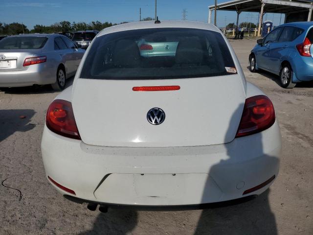 Photo 5 VIN: 3VWF17AT7EM640474 - VOLKSWAGEN BEETLE 