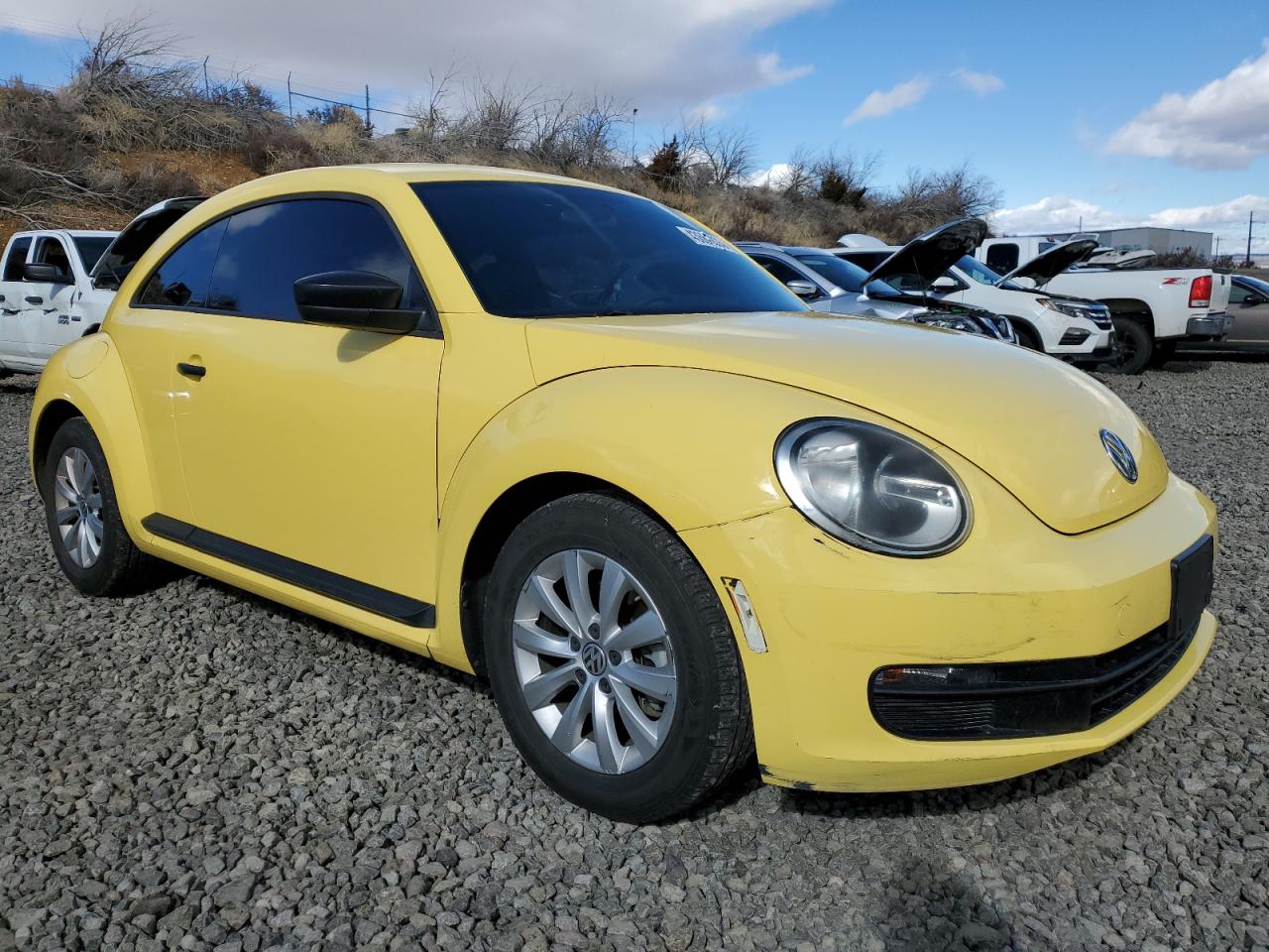 Photo 3 VIN: 3VWF17AT7FM631694 - VOLKSWAGEN BEETLE 