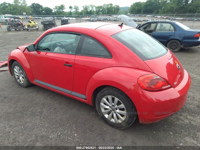 Photo 2 VIN: 3VWF17AT7FM645174 - VOLKSWAGEN BEETLE 