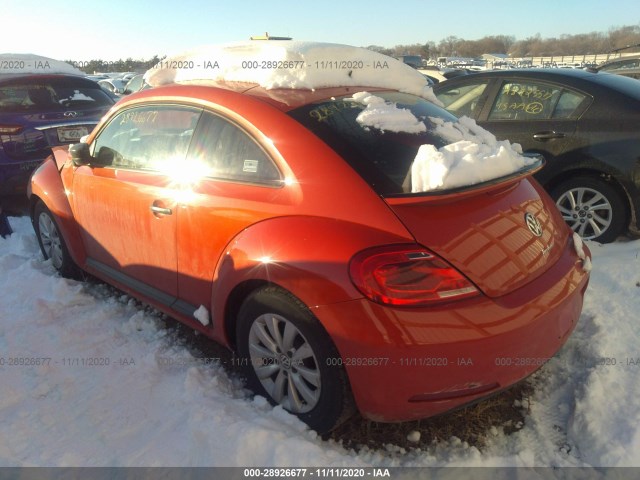 Photo 2 VIN: 3VWF17AT7GM632202 - VOLKSWAGEN BEETLE COUPE 