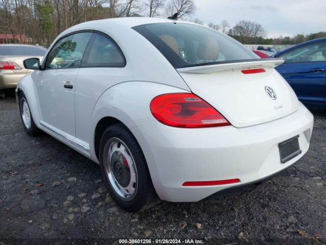 Photo 2 VIN: 3VWF17AT7GM636444 - VOLKSWAGEN BEETLE 