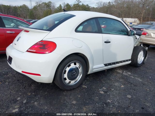 Photo 3 VIN: 3VWF17AT7GM636444 - VOLKSWAGEN BEETLE 