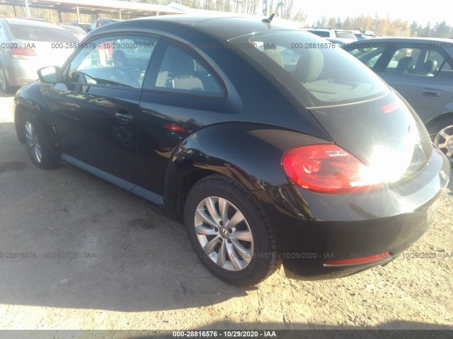 Photo 2 VIN: 3VWF17AT8EM641102 - VOLKSWAGEN BEETLE COUPE 