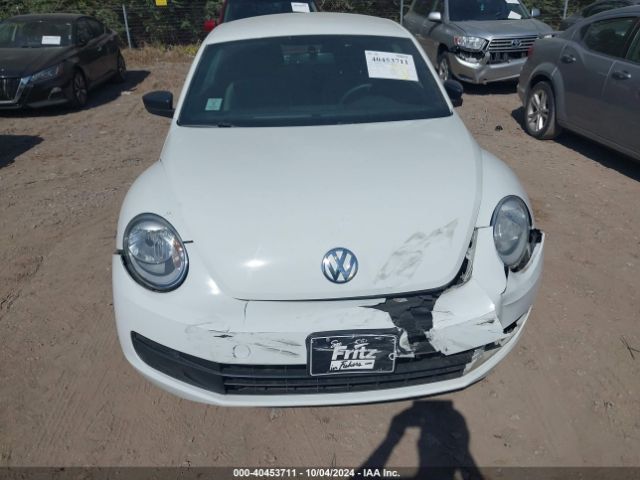 Photo 5 VIN: 3VWF17AT8FM634233 - VOLKSWAGEN BEETLE 