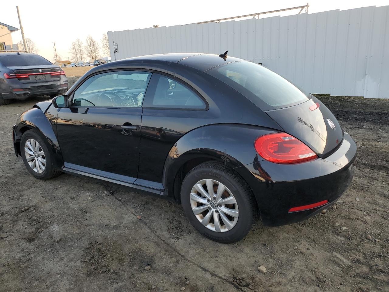 Photo 1 VIN: 3VWF17AT9FM603122 - VOLKSWAGEN BEETLE 