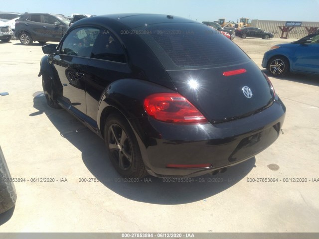 Photo 2 VIN: 3VWF17AT9FM638663 - VOLKSWAGEN BEETLE COUPE 